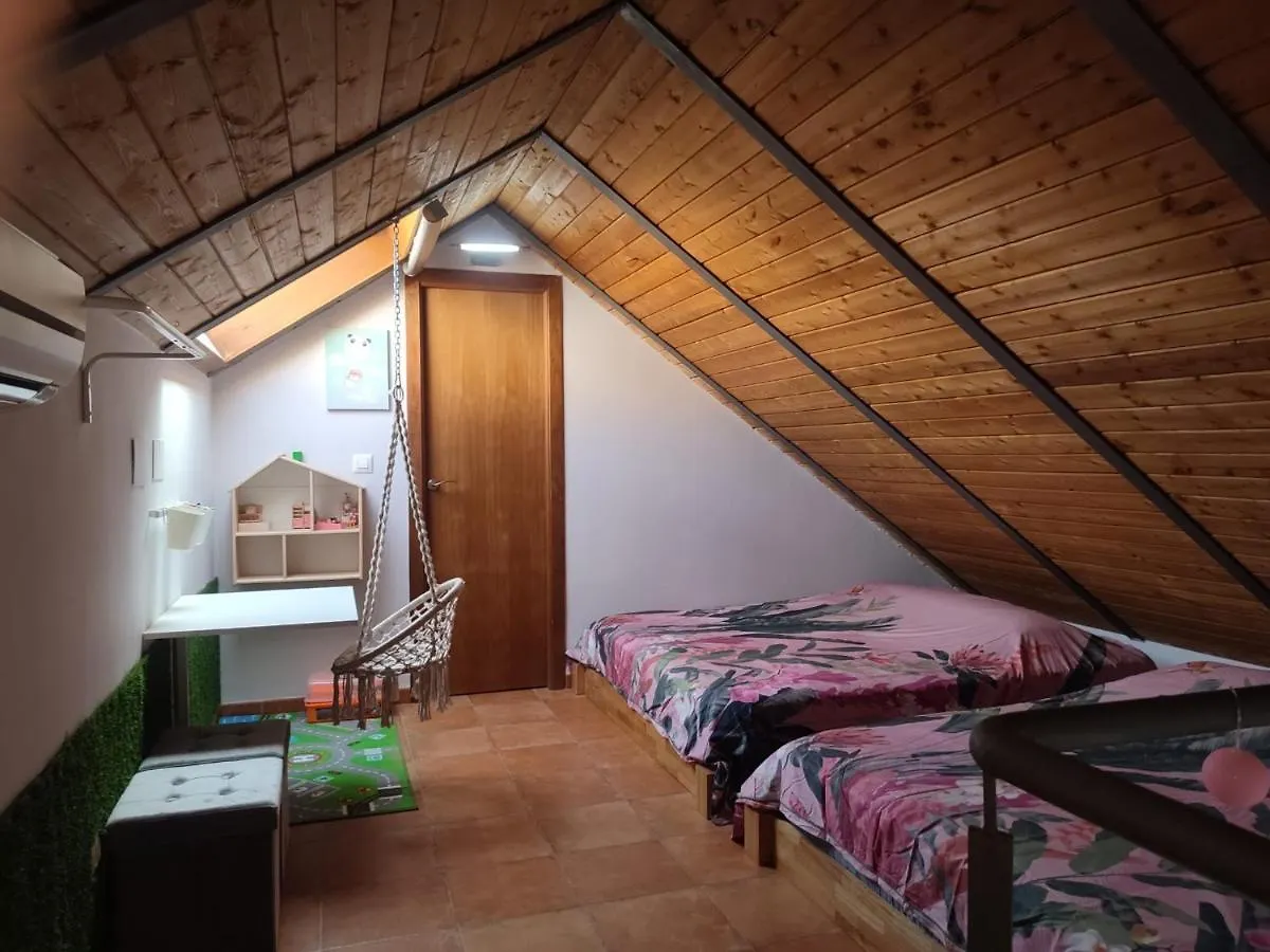 Appartamento Encanto. Céntrico tríplex cerca de la Corredera y casco antiguo. Cordova