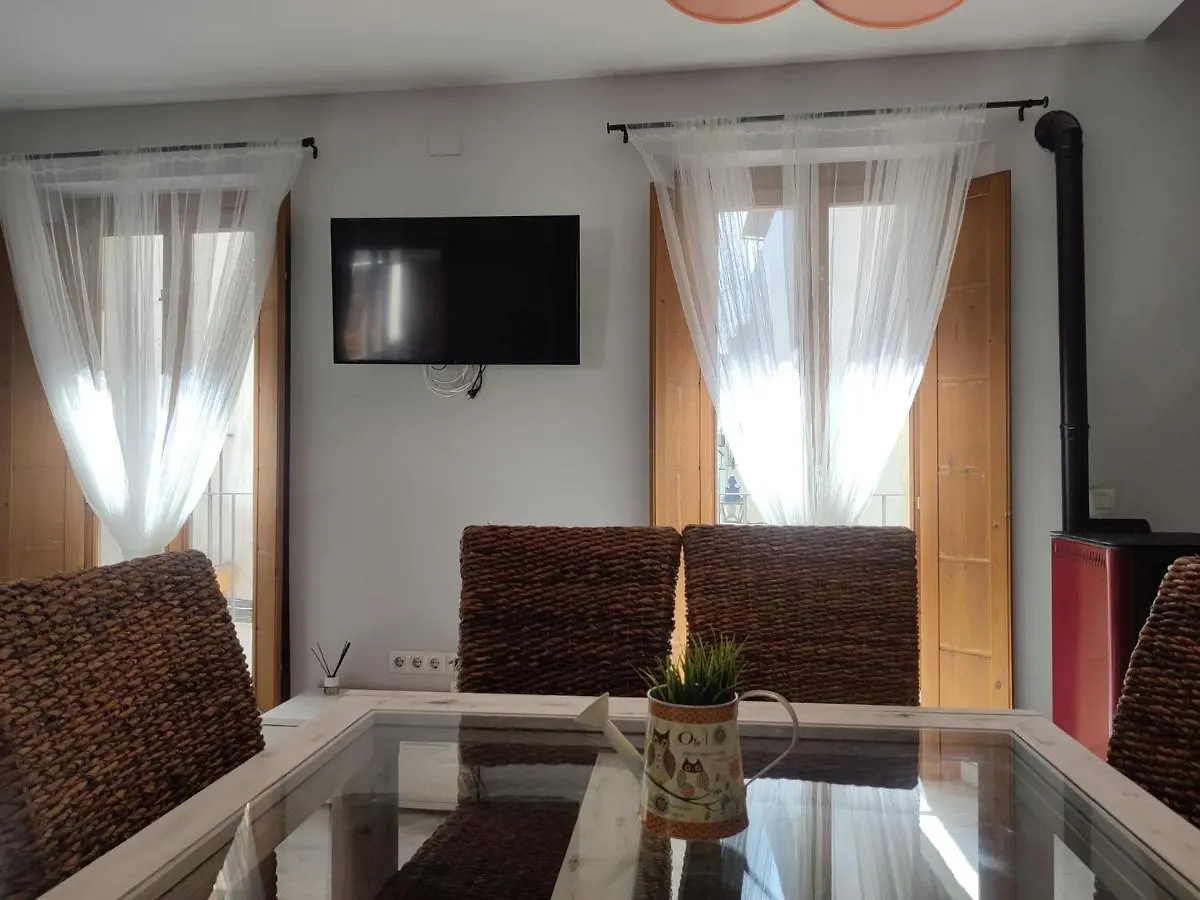 Encanto. Centrico Triplex Cerca De La Corredera Y Casco Antiguo. Córdoba 0*,